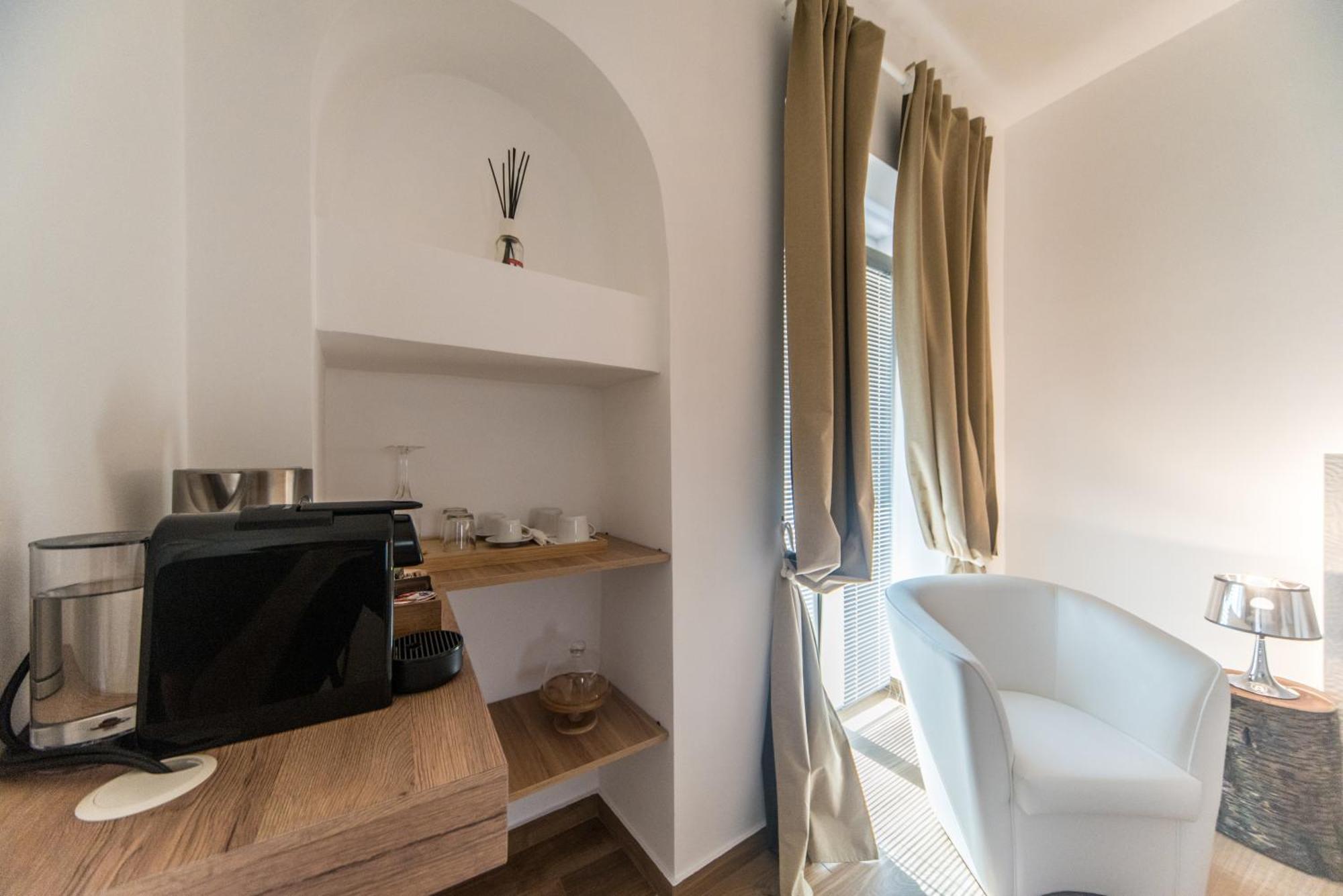 Suite Santa Chiara تراني المظهر الخارجي الصورة