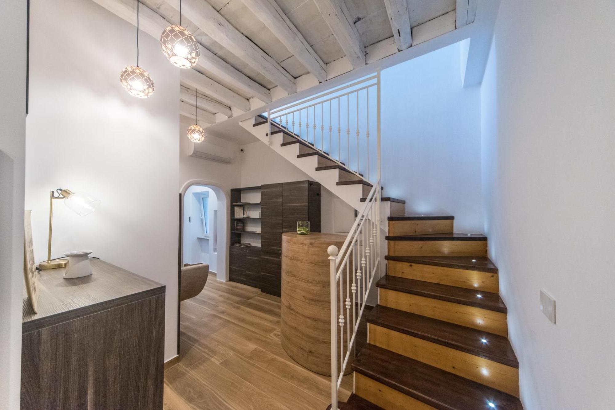 Suite Santa Chiara تراني المظهر الخارجي الصورة